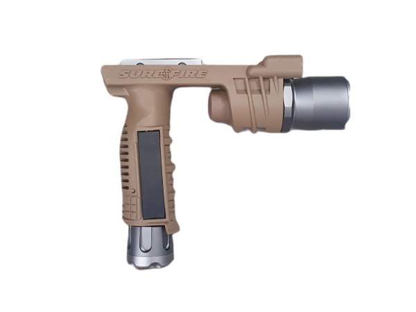Element Surefire Style M910A Vertical Grip Scout Light (Black / Dark Earth) 