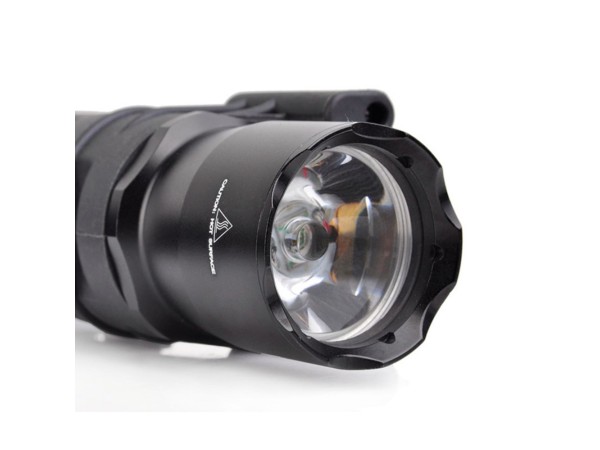 WADSN M910A Vertical Grip Weaponlight WEX202 (Black / Dark Earth) 