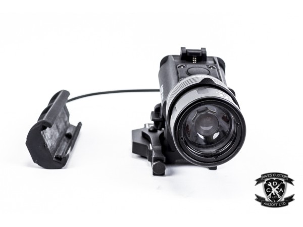 WADSN M720V Weaponlight With Pressure Switch (Black)