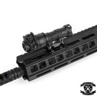 WADSN KIJI K1 Flashlight with Thorntail6 Offset Scout Mount KeyMod & M-LOK (Black / DE) 
